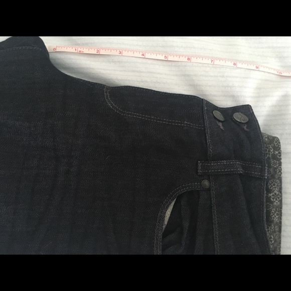 Like new Paige dark rinse jeans - Picture 4 of 4